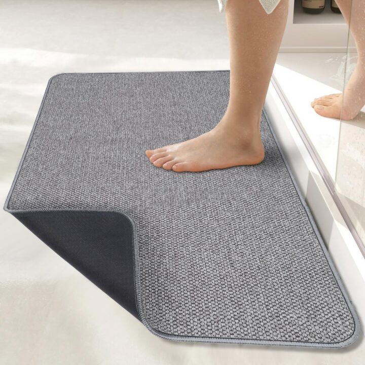 Bath Mat,Ultra Thin Bathroom Rugs,Rubber Bath Mats for Bathroom,No Slip Bath Rugs,Quick Dry,Machine Washable,Low Pile,Absorbent,Shower Outside,Sink,Home Decor Accessories.Grey,1'8"x2'8"(20x32inch)